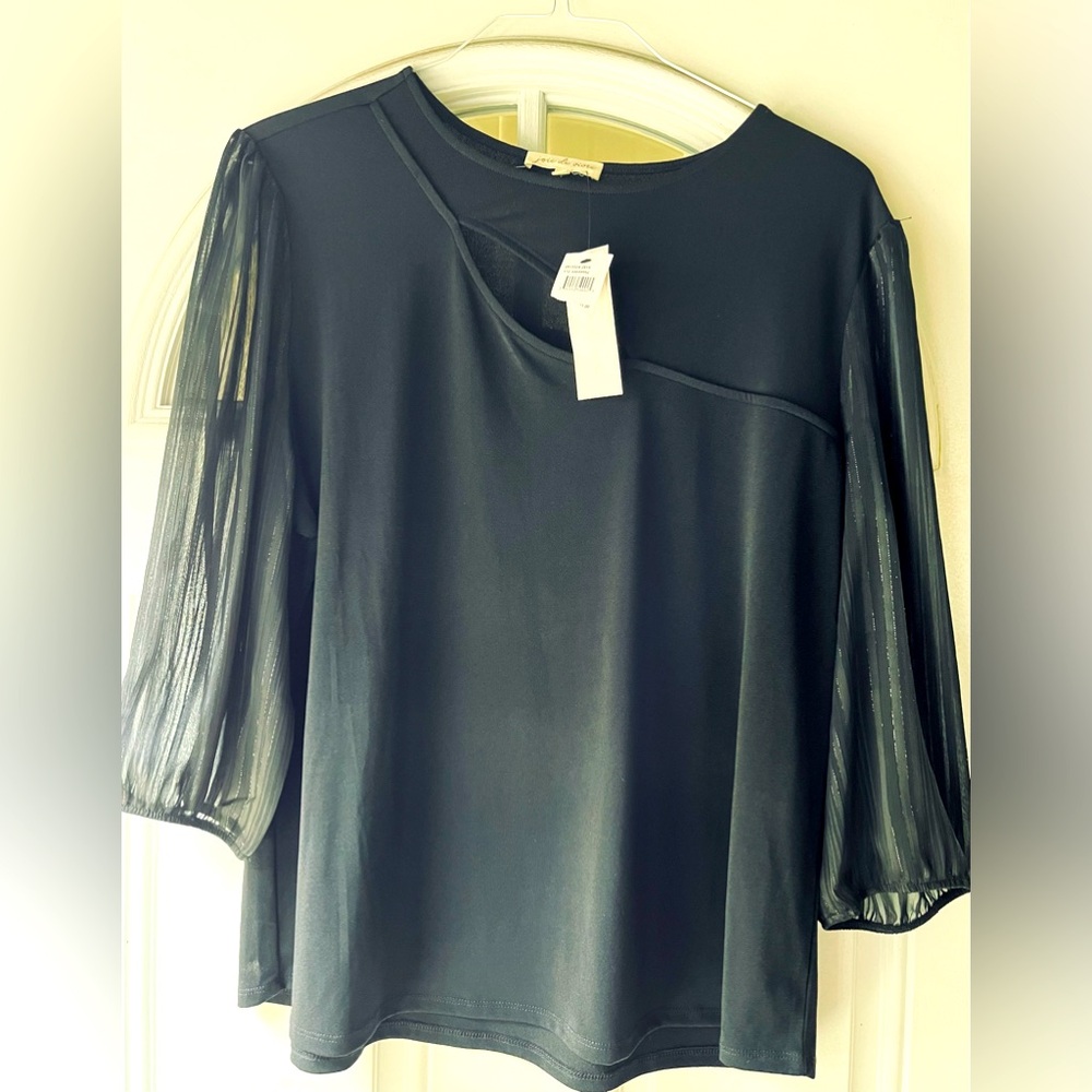 Black plus size mid sleeve top